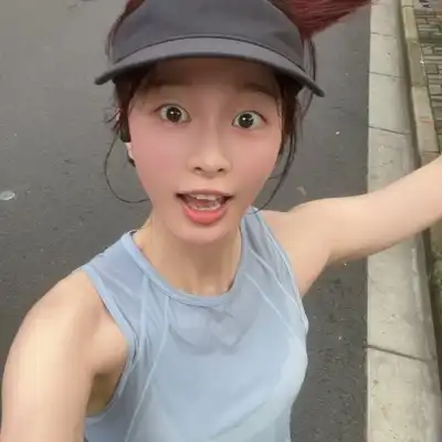 彭博